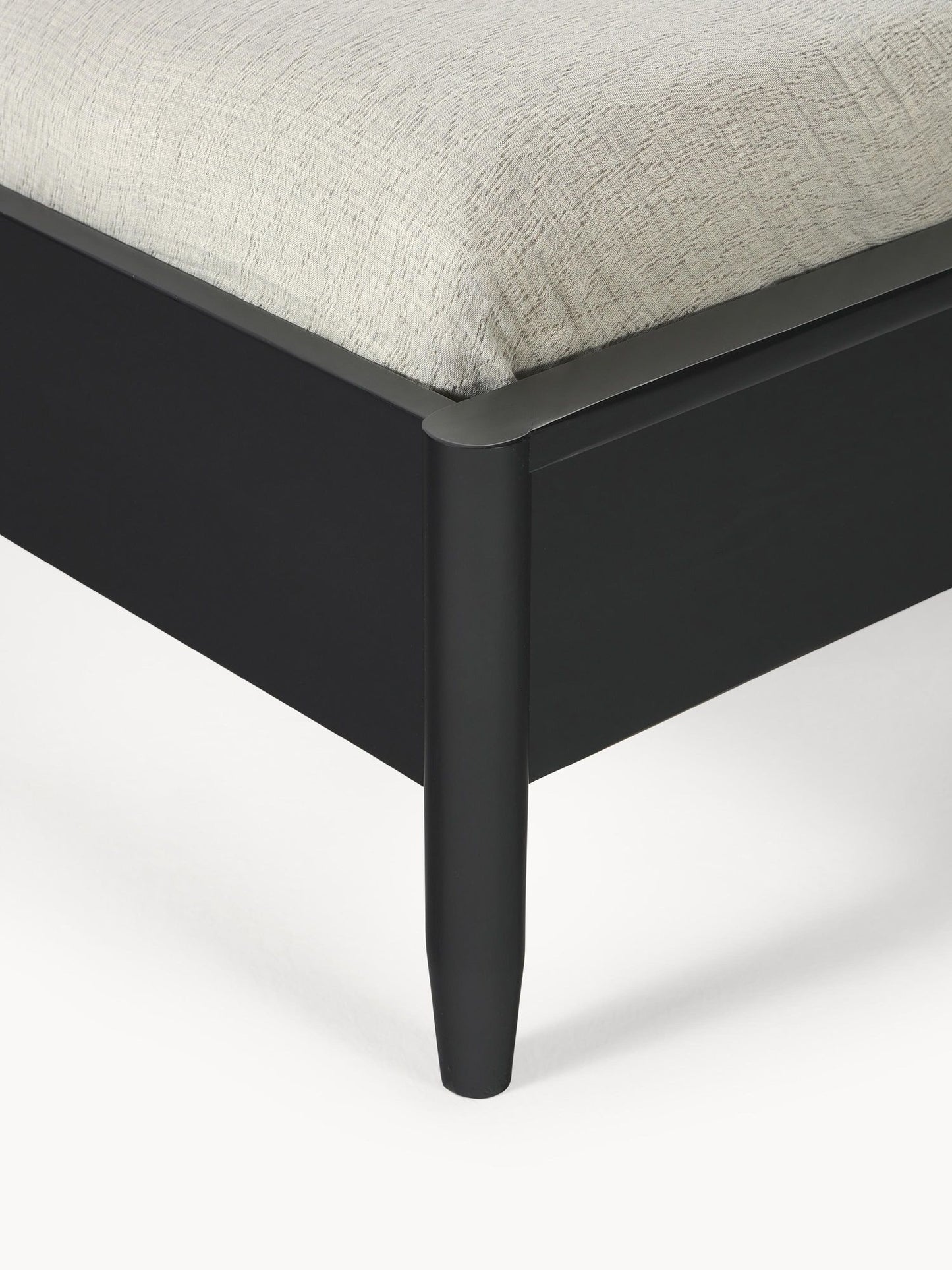 Łóżko z litego drewna sosnowego Windsor 160x200
