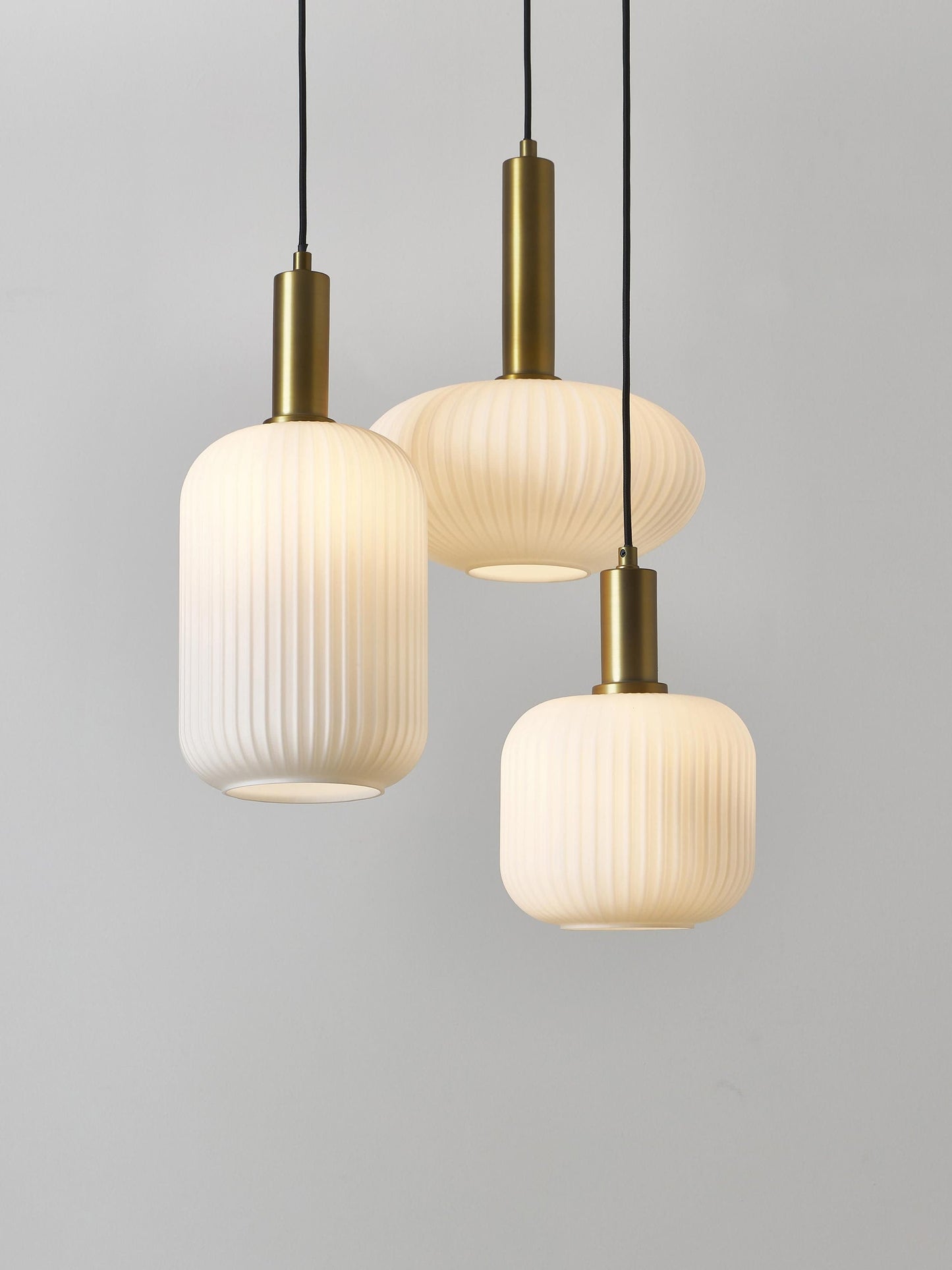 Lampa wisząca ze szkła opalowego Candela