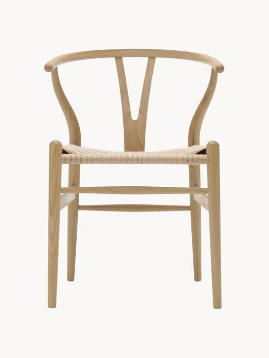 Krzesło z drewna z plecionym siedziskiem CH24 Wishbone Chair