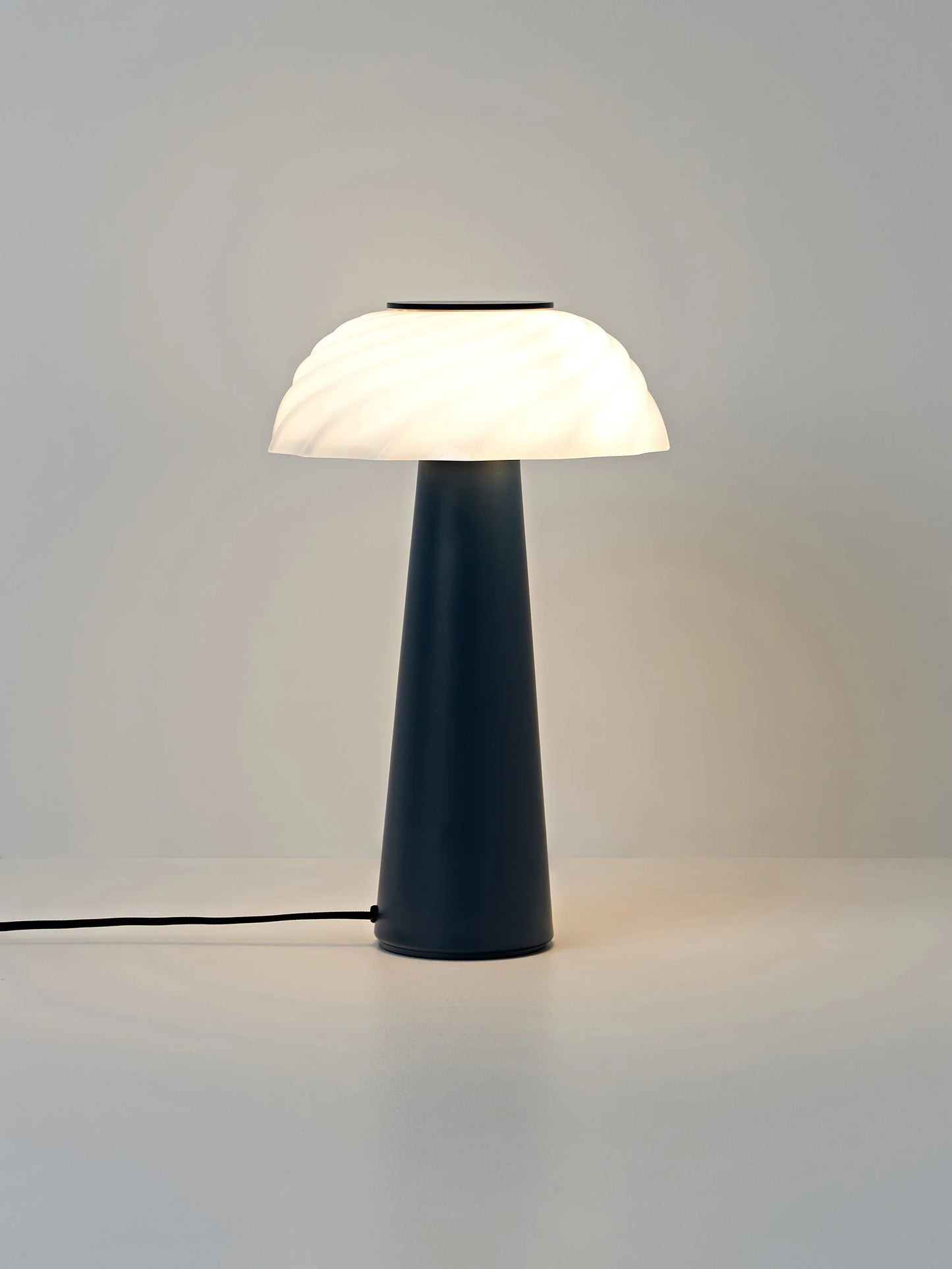 Lampa stołowa Anya