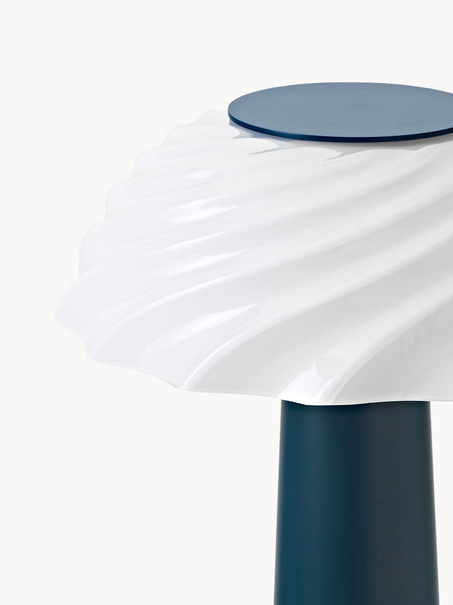 Lampa podłogowa Anya