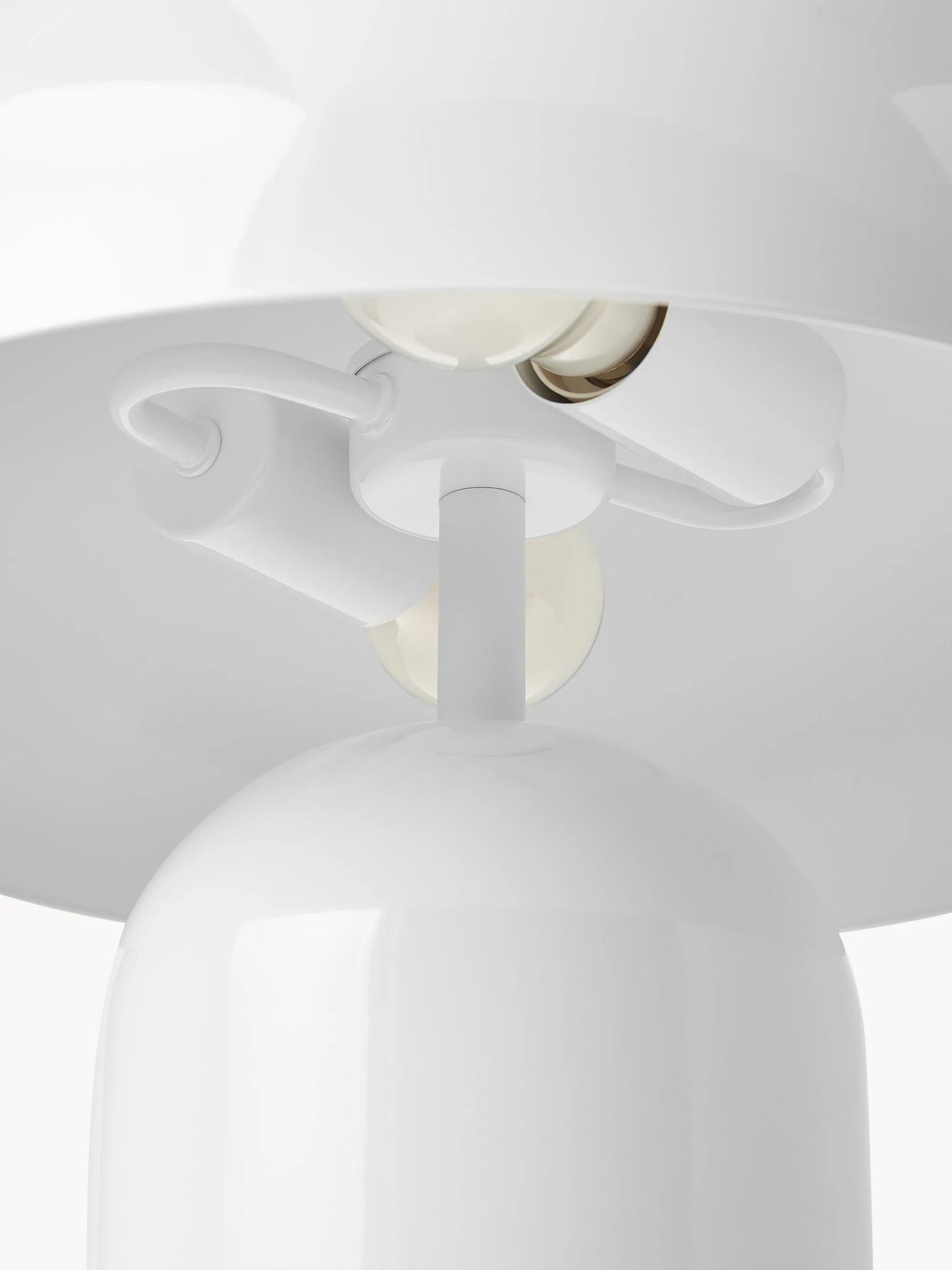 Lampa stołowa w stylu retro Walter