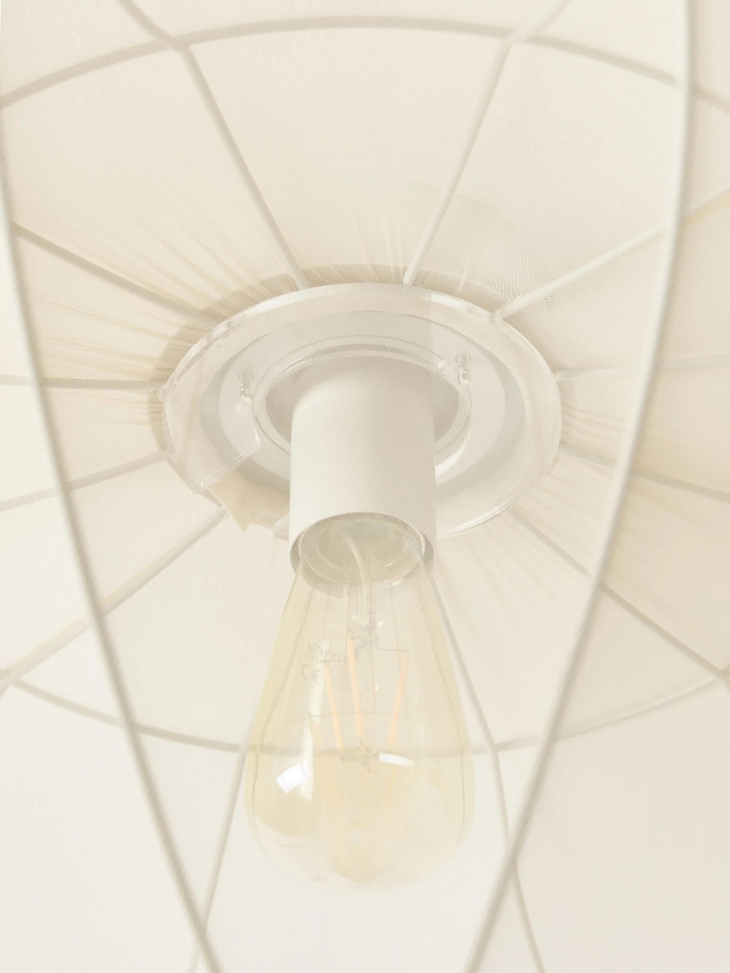 Lampa sufitowa z siateczki Beau