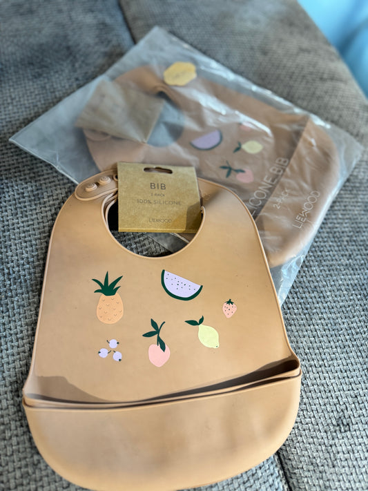 Śliniak Liewood 2pack owocki