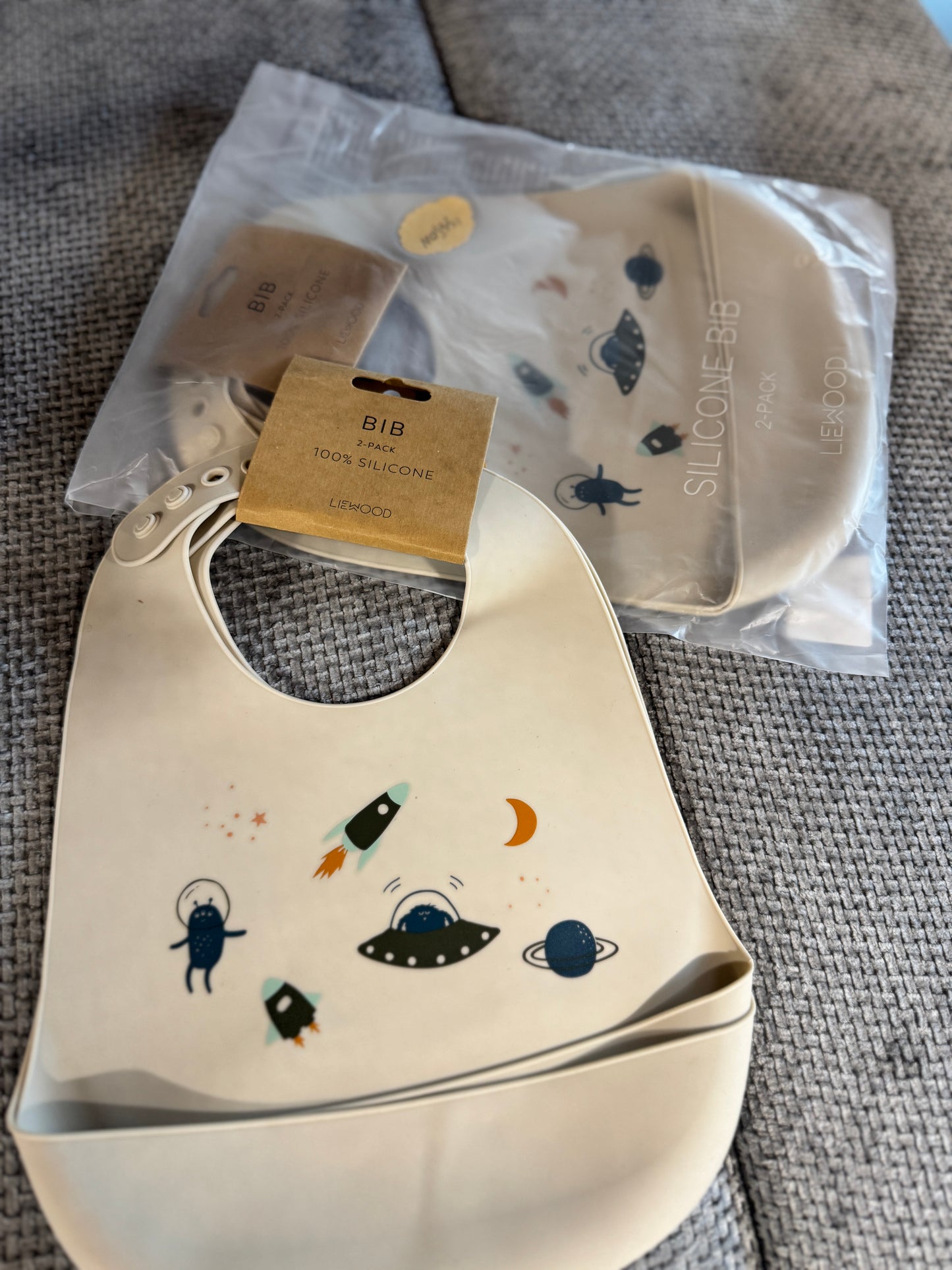 Śliniak Liewood 2pack kosmos