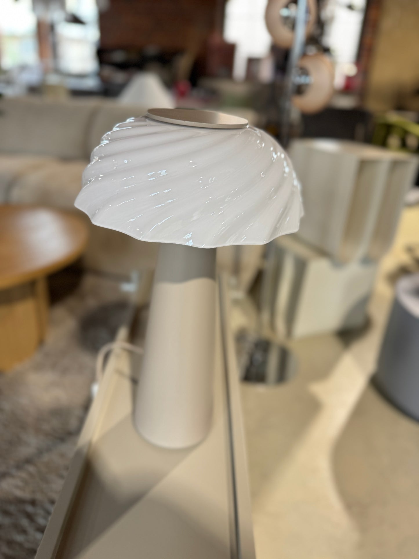 Lampa stołowa Anya