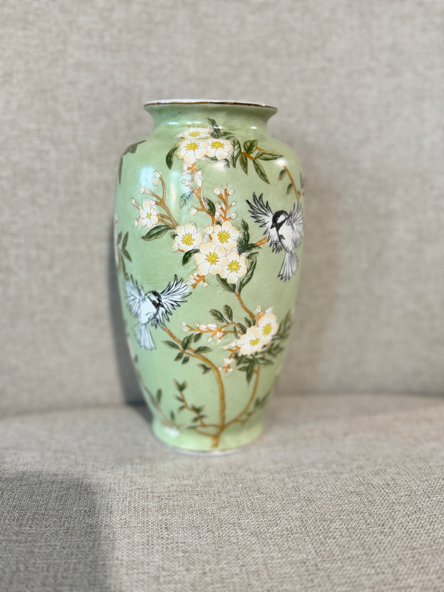 Wazon ceramiczny ptaszki