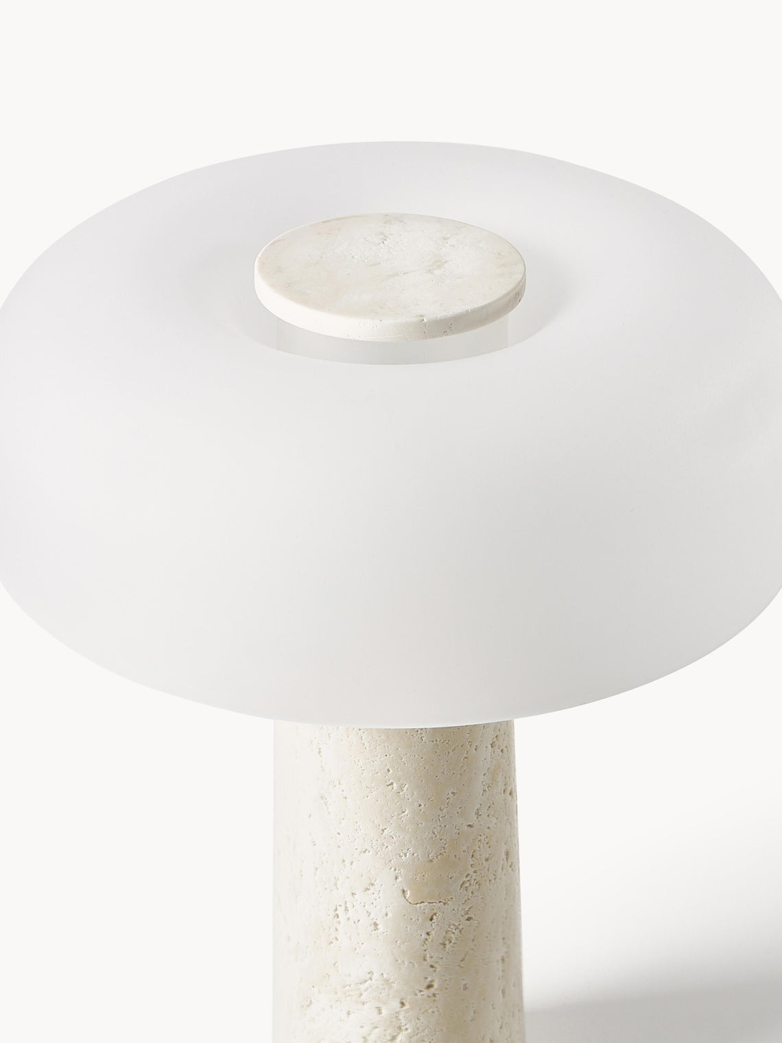 Lampa stołowa z trawertynową podstawą Carla